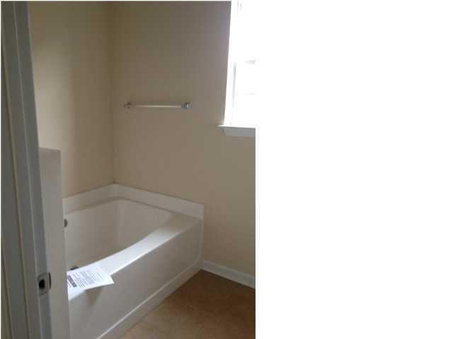 BRANDON OAKS 2ND ADD - Residential