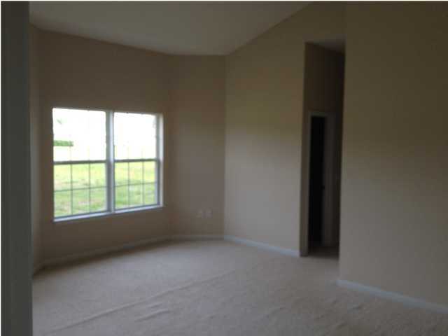 BRANDON OAKS 2ND ADD - Residential