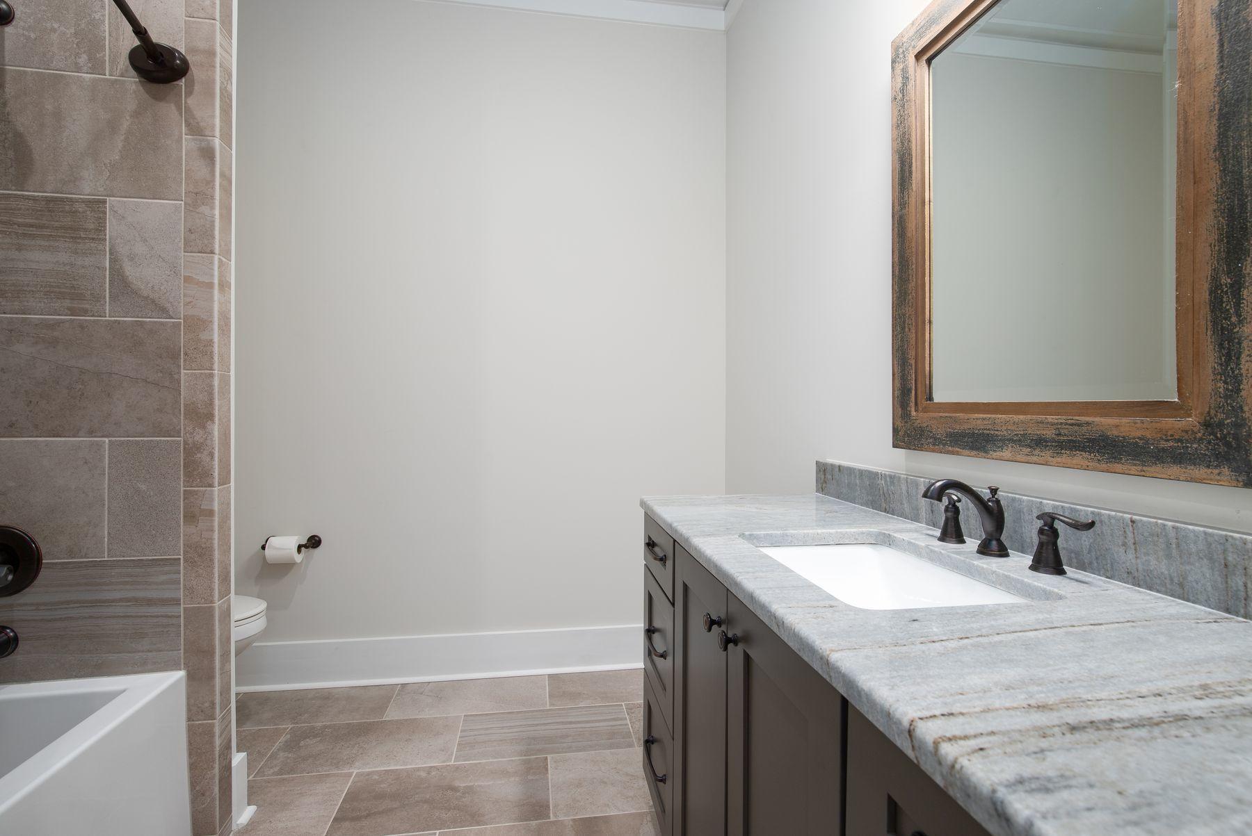 CRYSTAL LAKE PHASE I - Residential