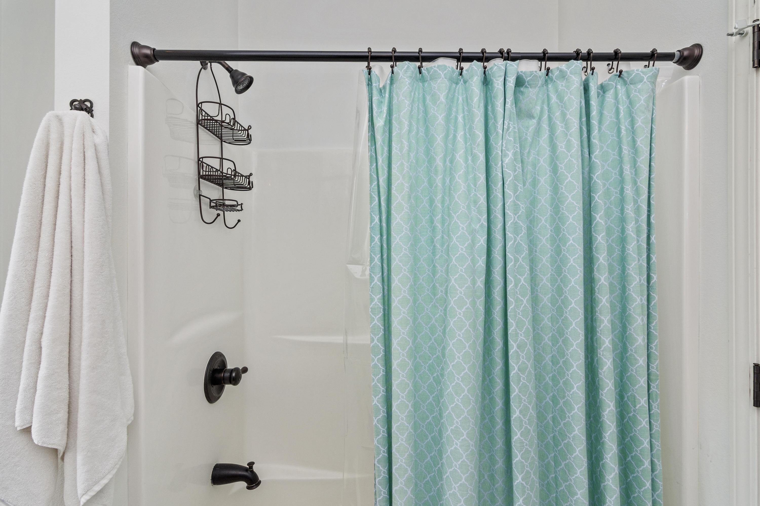 SHADOW PINES - Residential