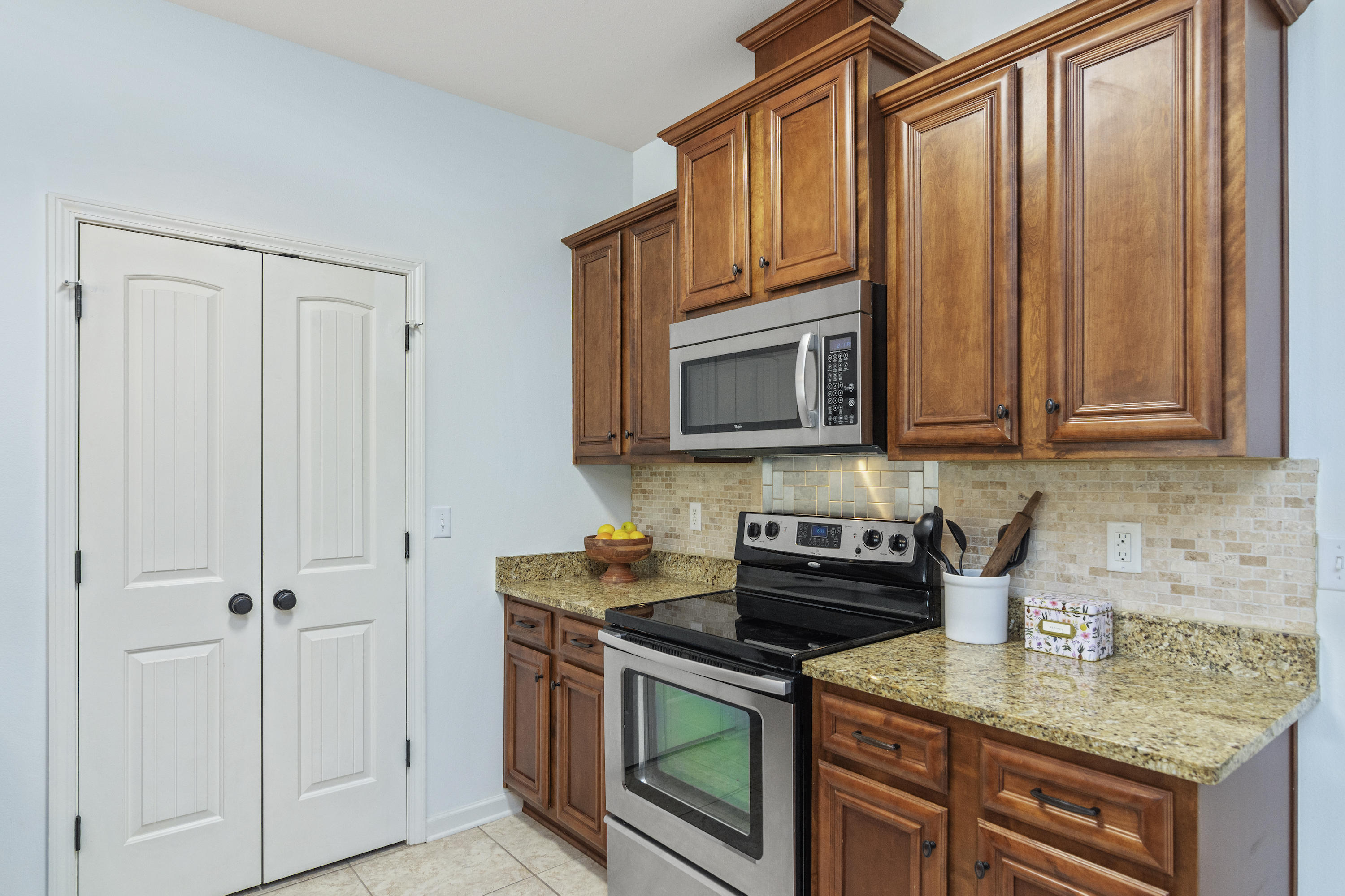 SHADOW PINES - Residential