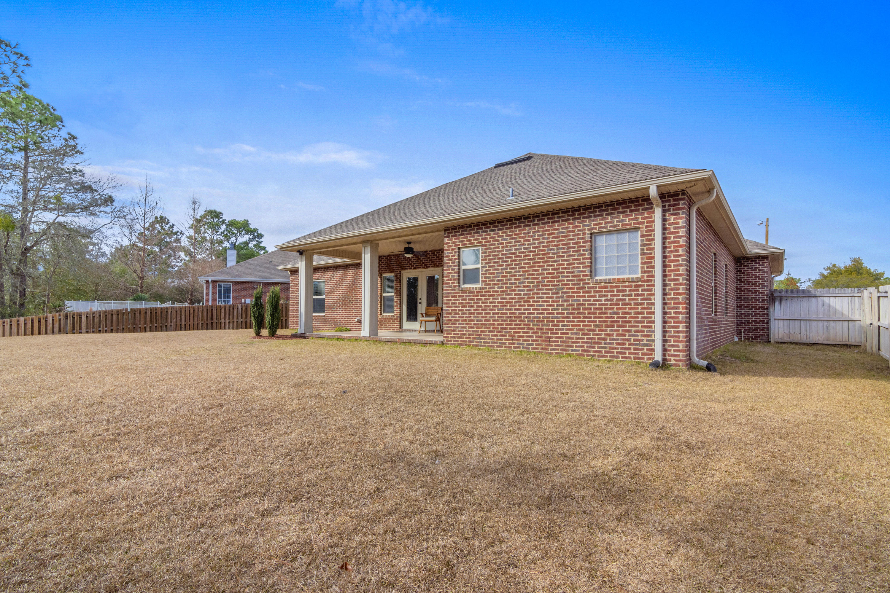 SHADOW PINES - Residential