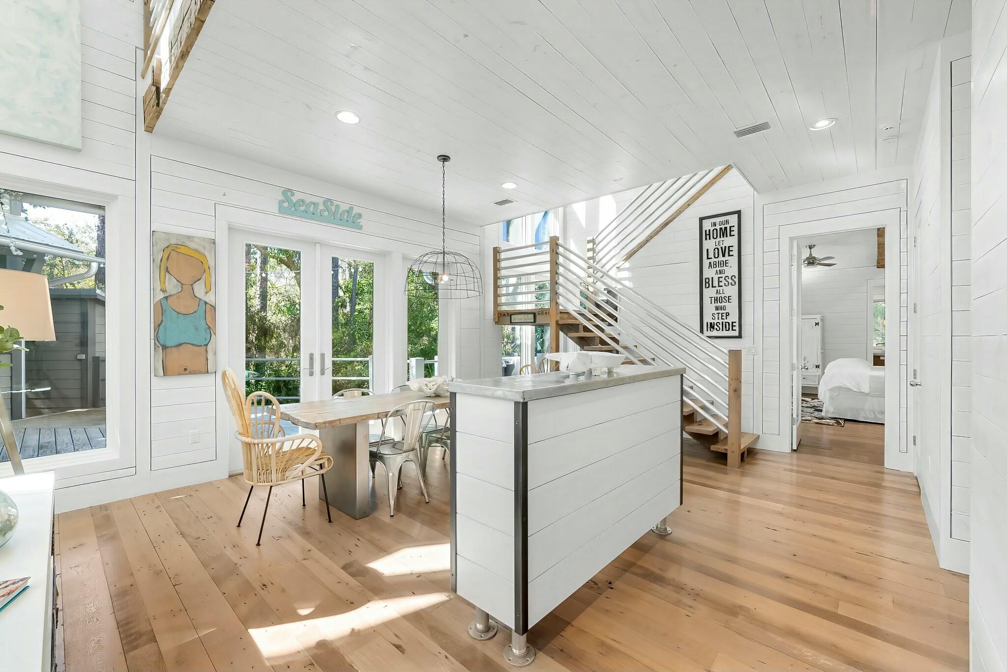 THE HAMMOCKS OF SEAGROVE - Residential