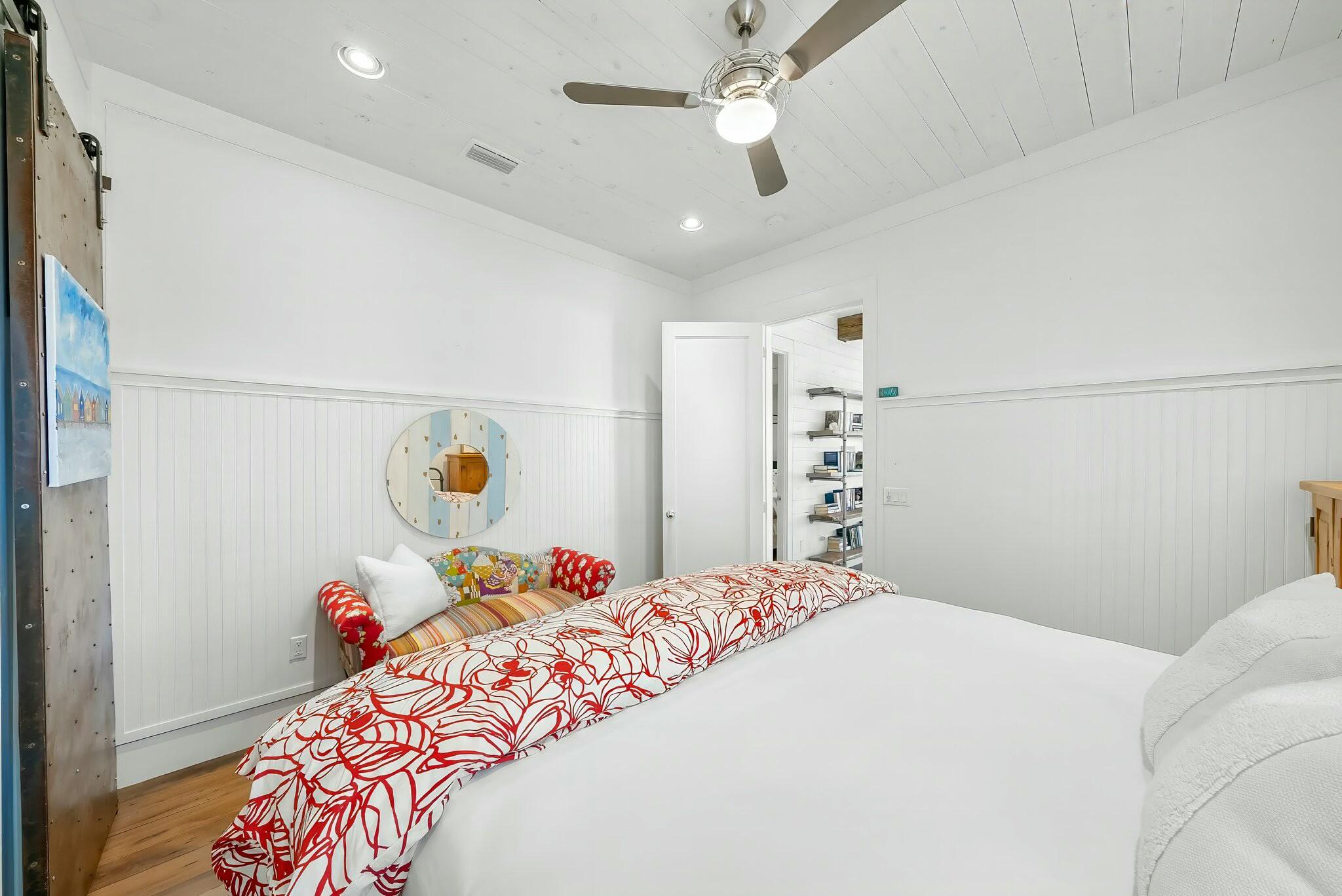 THE HAMMOCKS OF SEAGROVE - Residential