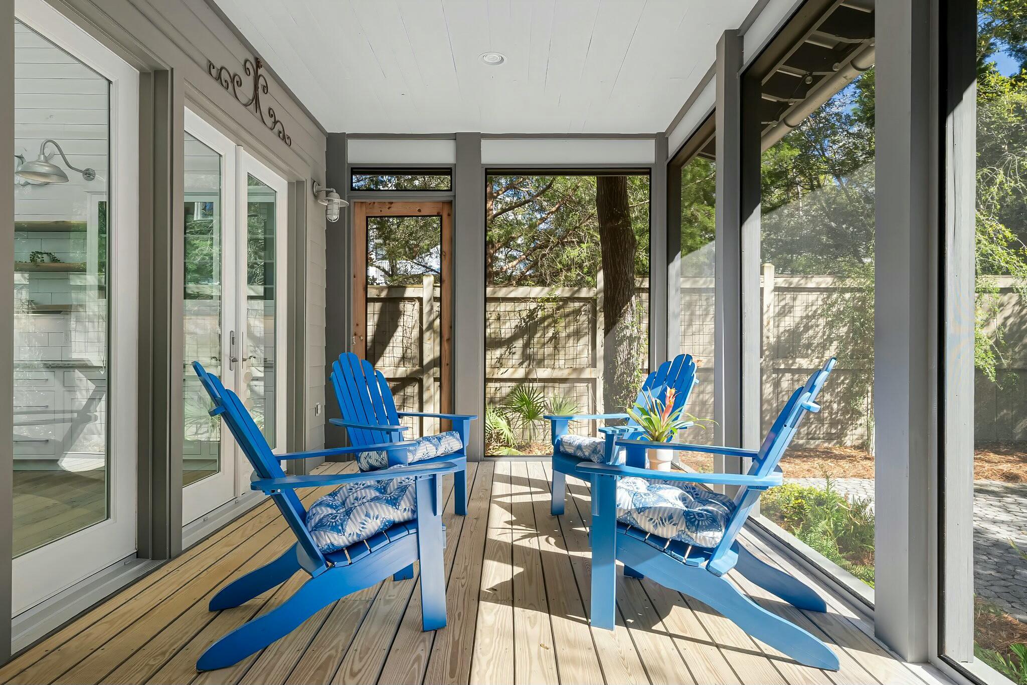 THE HAMMOCKS OF SEAGROVE - Residential
