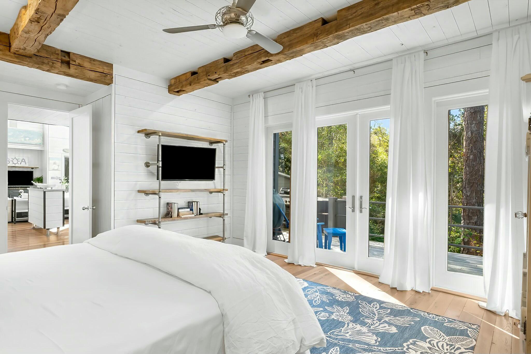 THE HAMMOCKS OF SEAGROVE - Residential