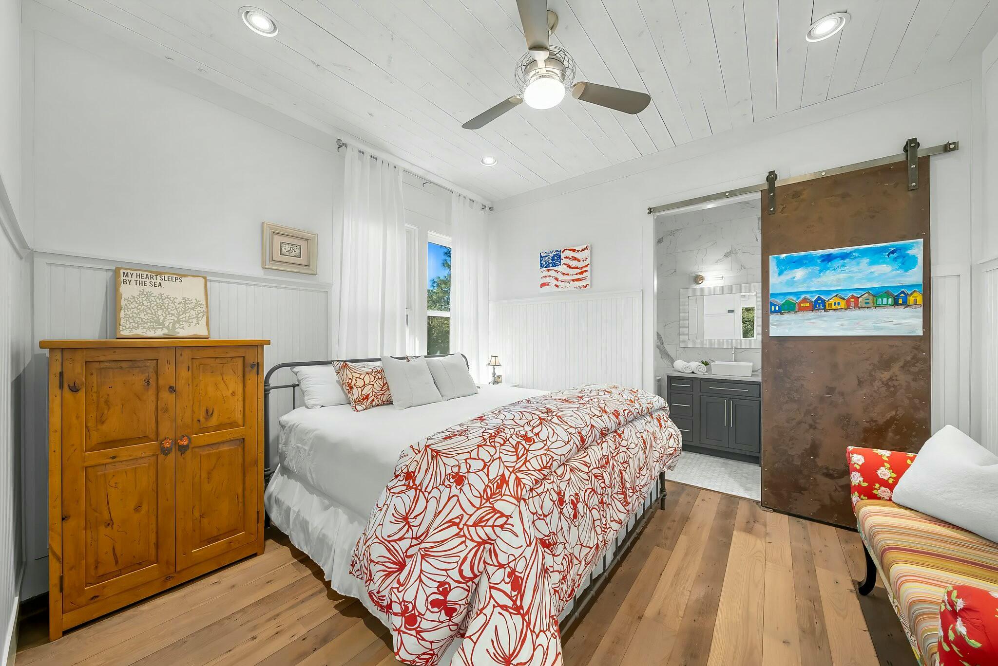 THE HAMMOCKS OF SEAGROVE - Residential