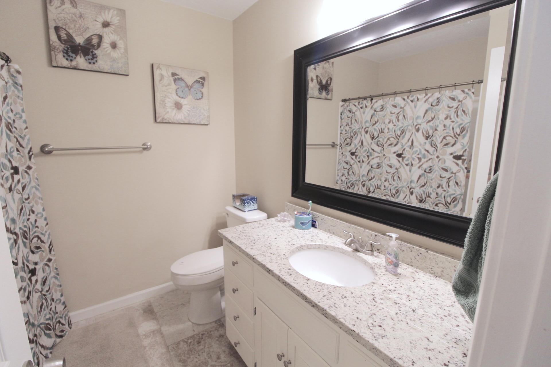 PALM ESTATES - Residential