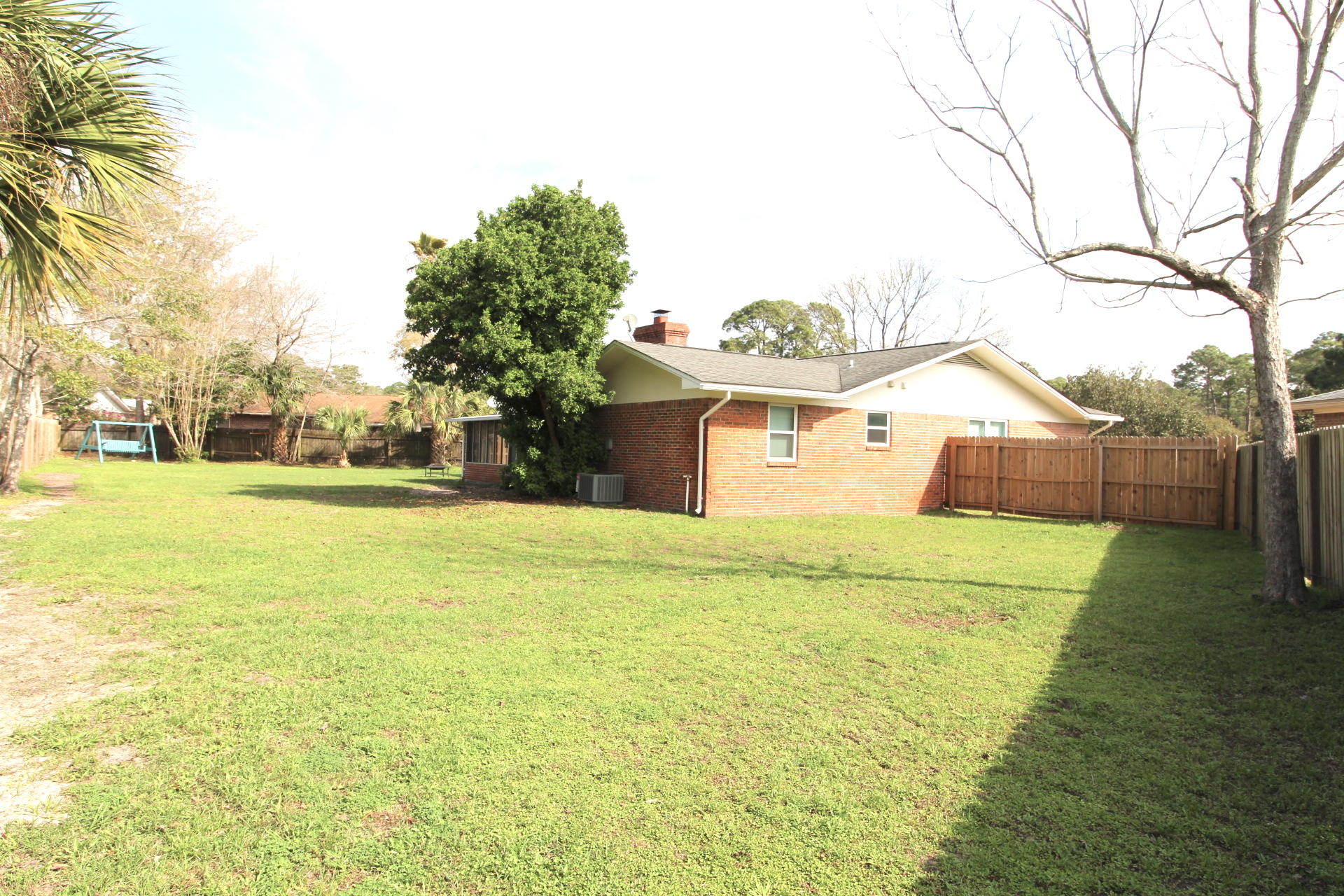 PALM ESTATES - Residential