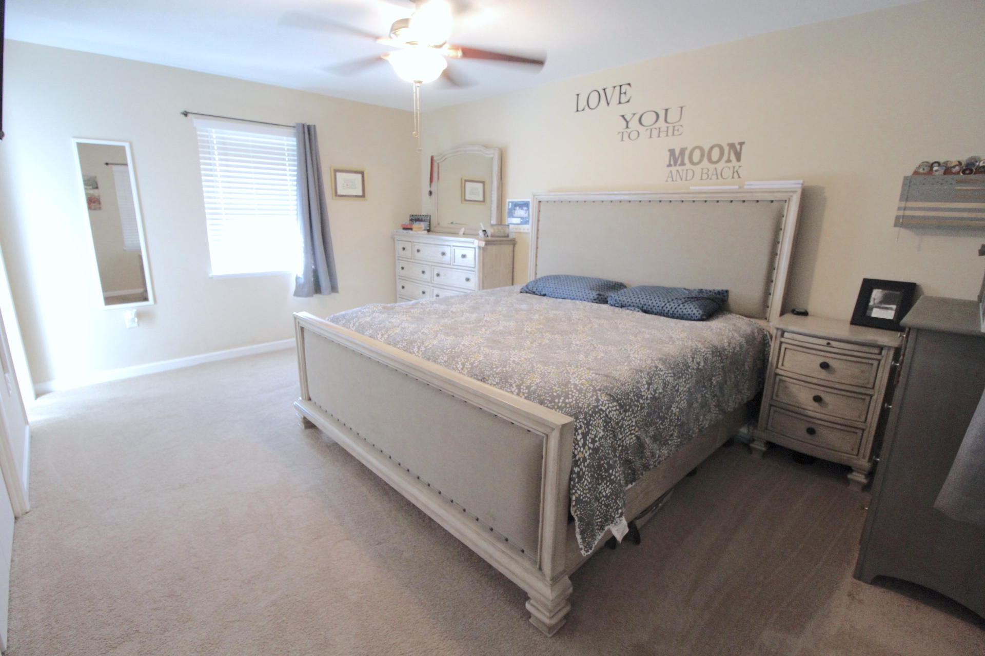 PALM ESTATES - Residential