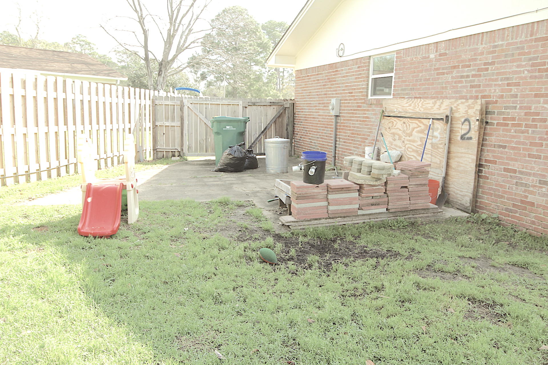 PALM ESTATES - Residential