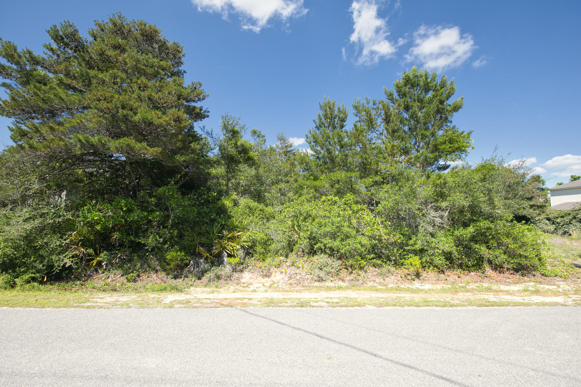 BEACH HIGHLAND 1ST ADD - Land