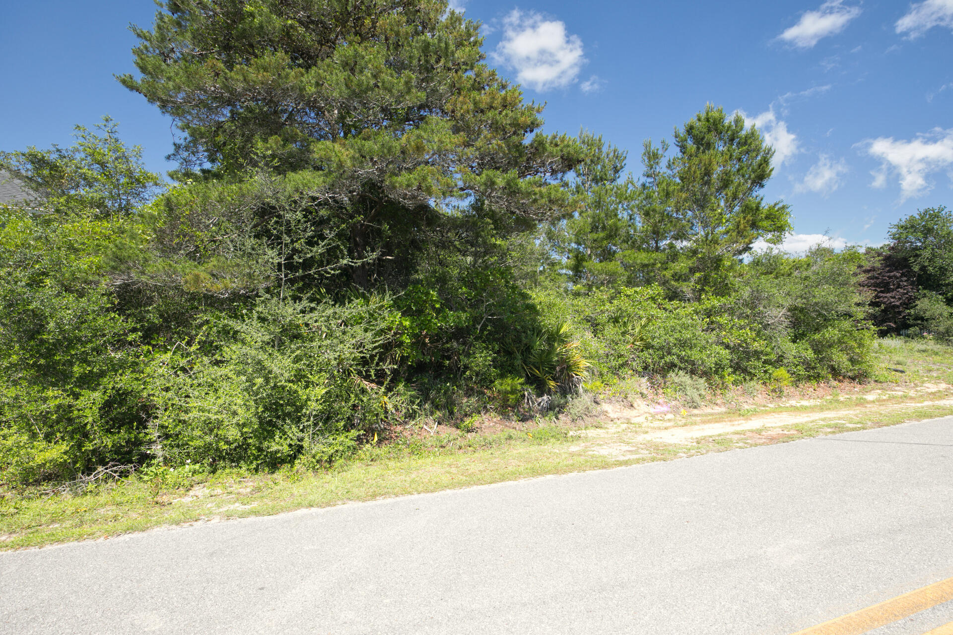 BEACH HIGHLAND 1ST ADD - Land