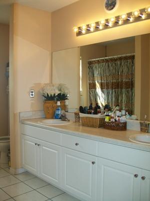 LAUDERHILL - Residential Lease