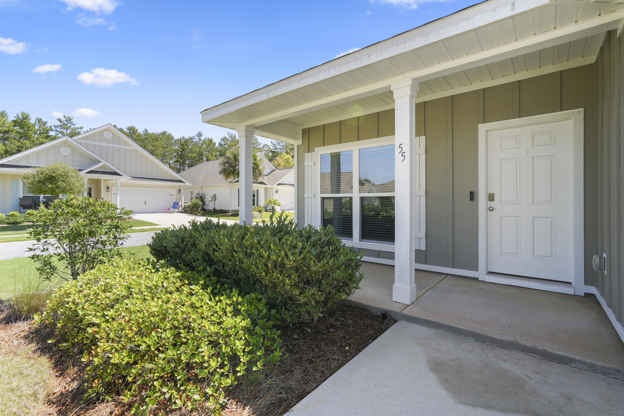HAMMOCK BAY - Residential Lease