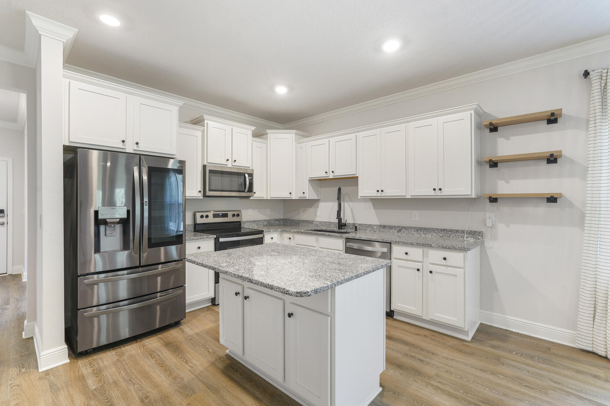 HAMMOCK BAY - Residential Lease