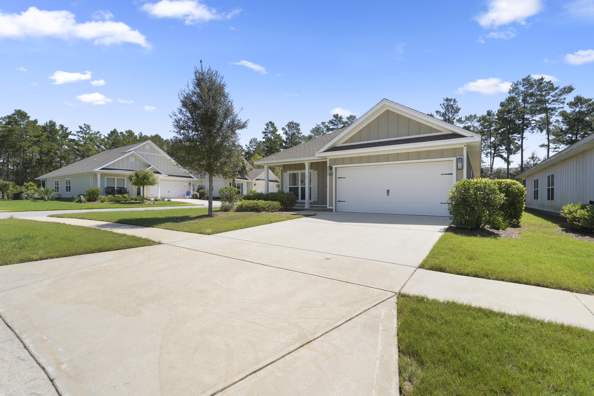 HAMMOCK BAY - Residential Lease