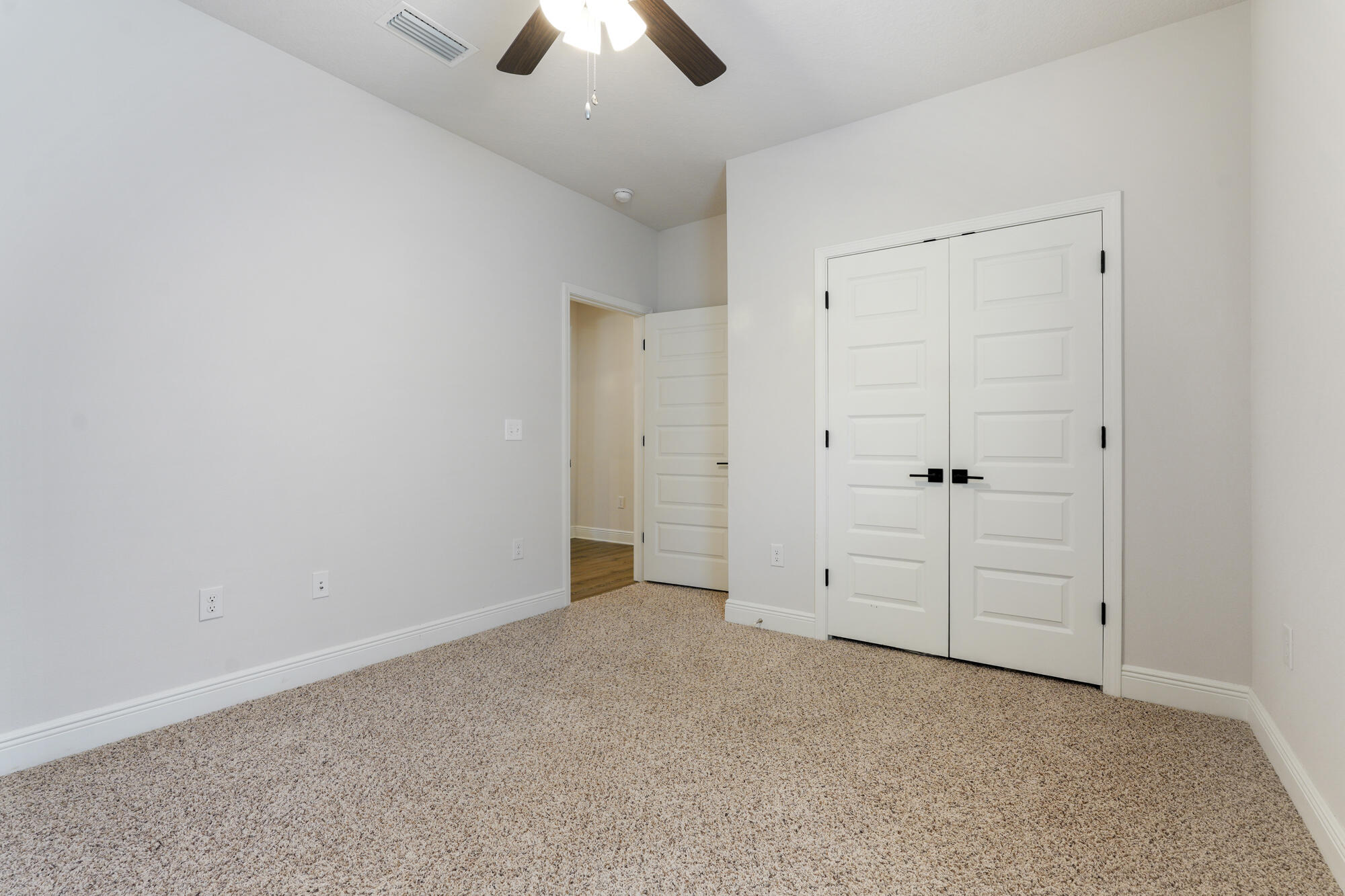 HAMMOCK BAY - Residential Lease