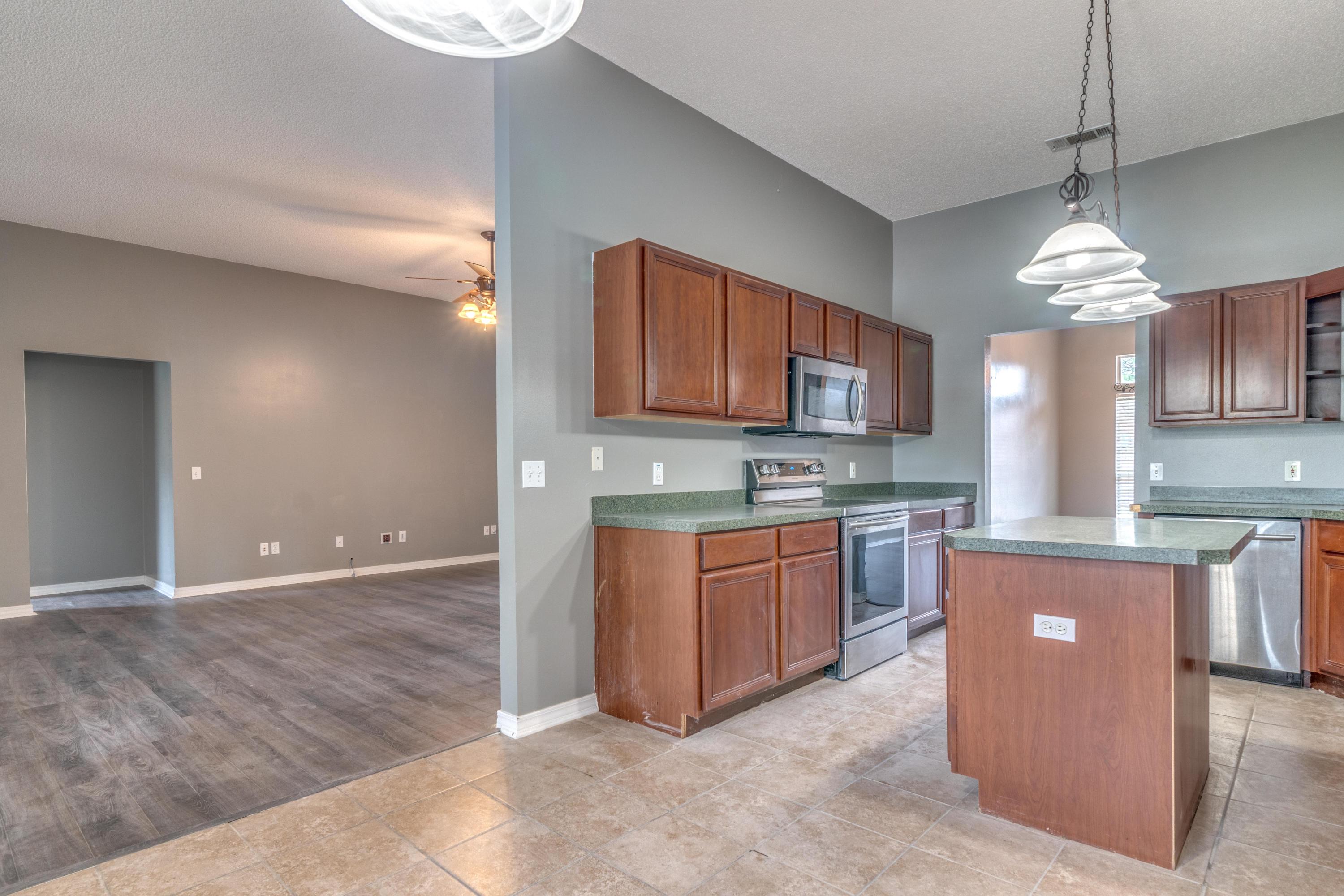 WESTVIEW ESTATES PH 1 - Residential