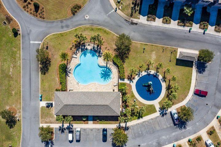 RESERVE POINTE - Residential Lease