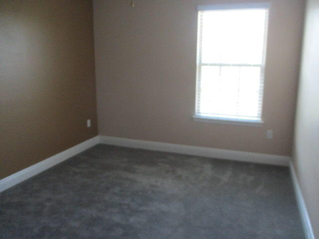 RESERVE POINTE - Residential Lease