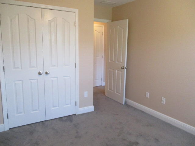 RESERVE POINTE - Residential Lease