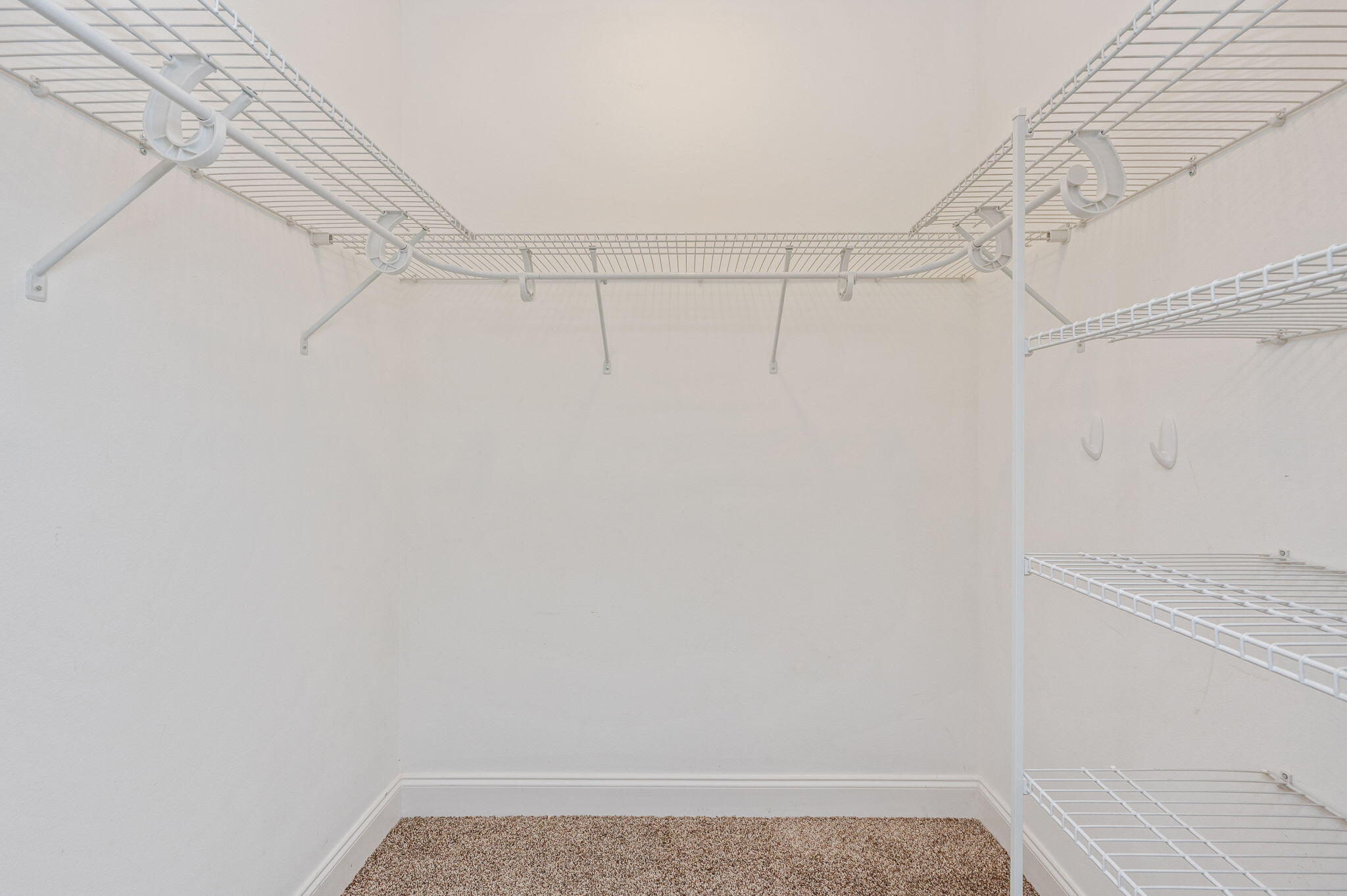 ELLIOTTS POINT - Residential Lease