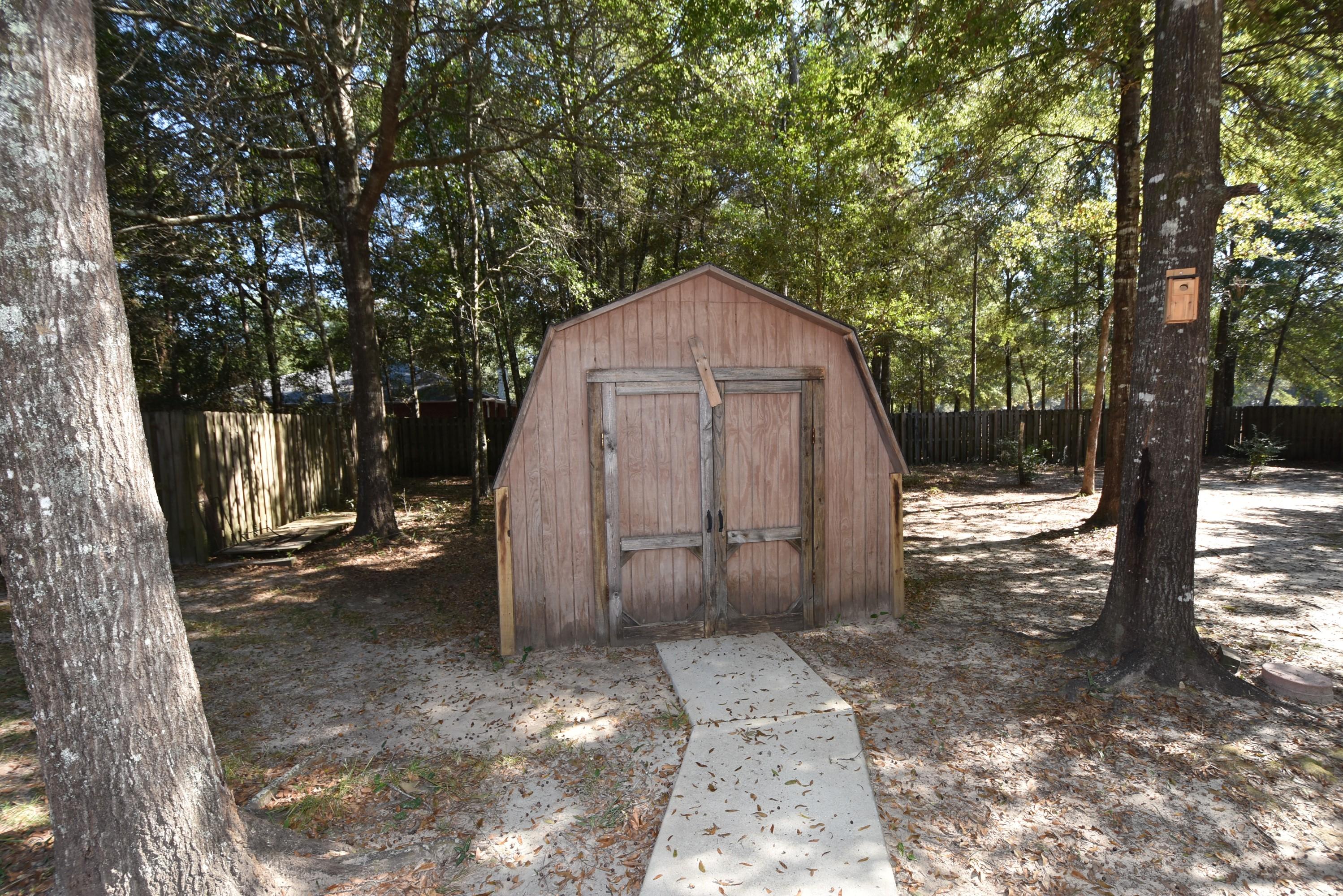 COUNTRYWOOD EST - Residential