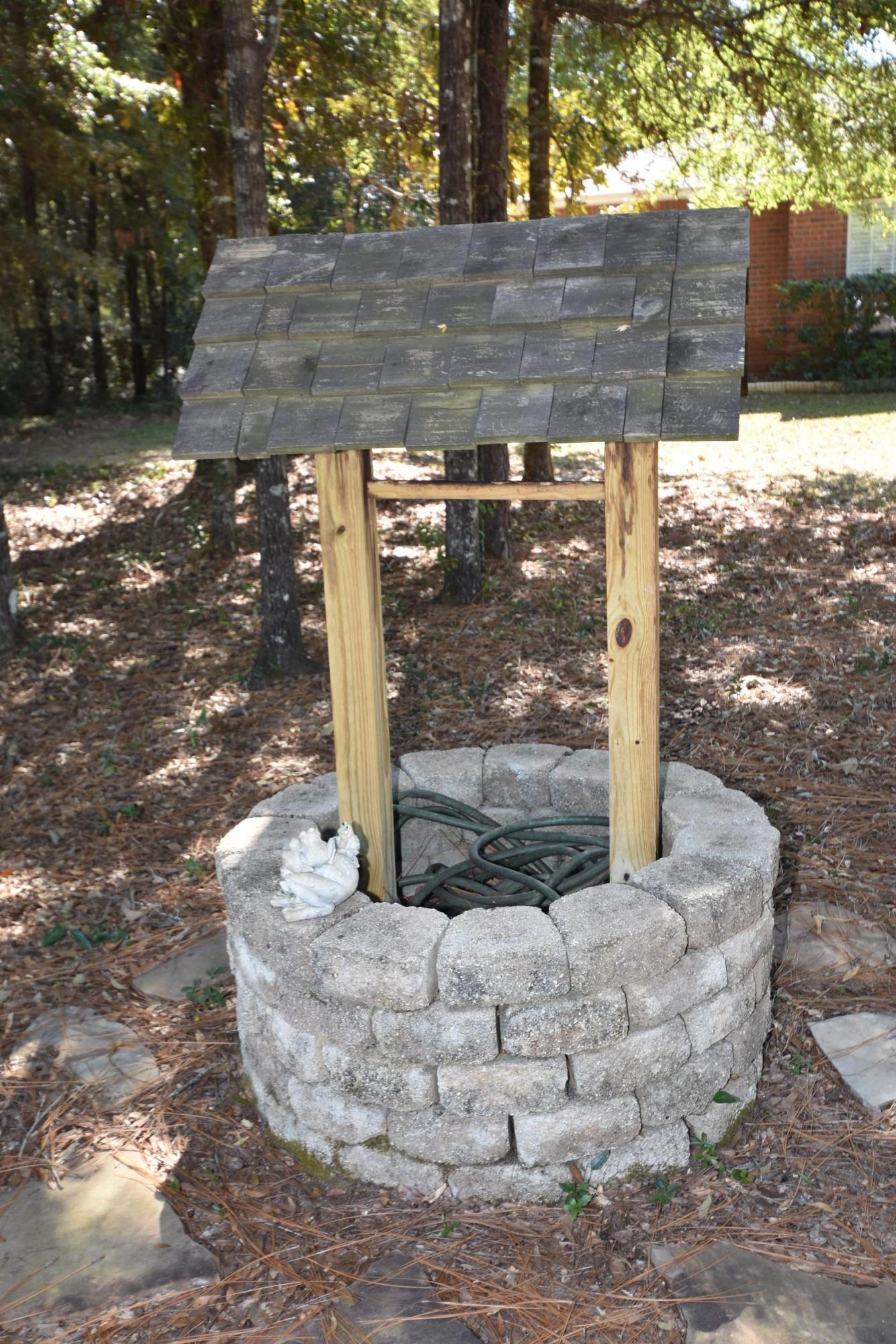 COUNTRYWOOD EST - Residential