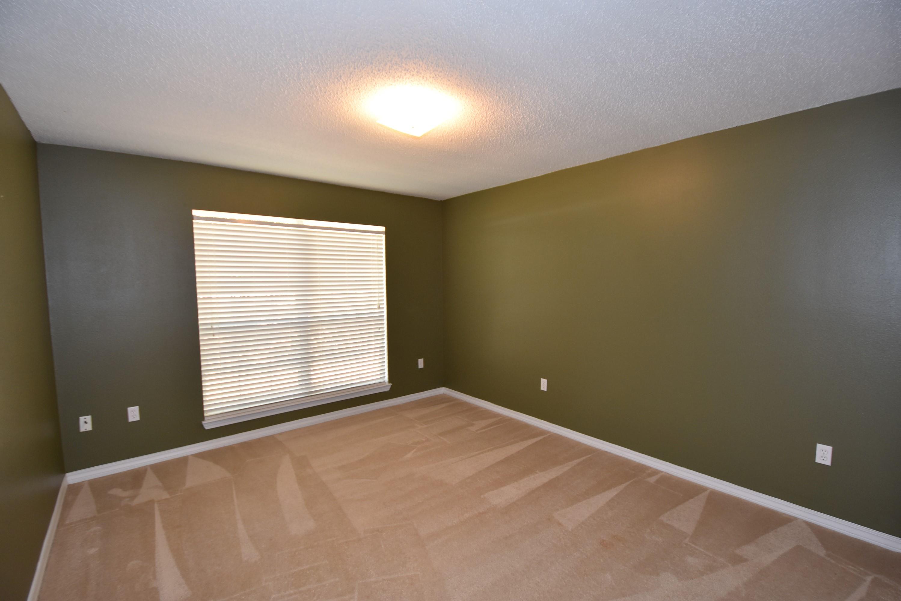 COUNTRYWOOD EST - Residential