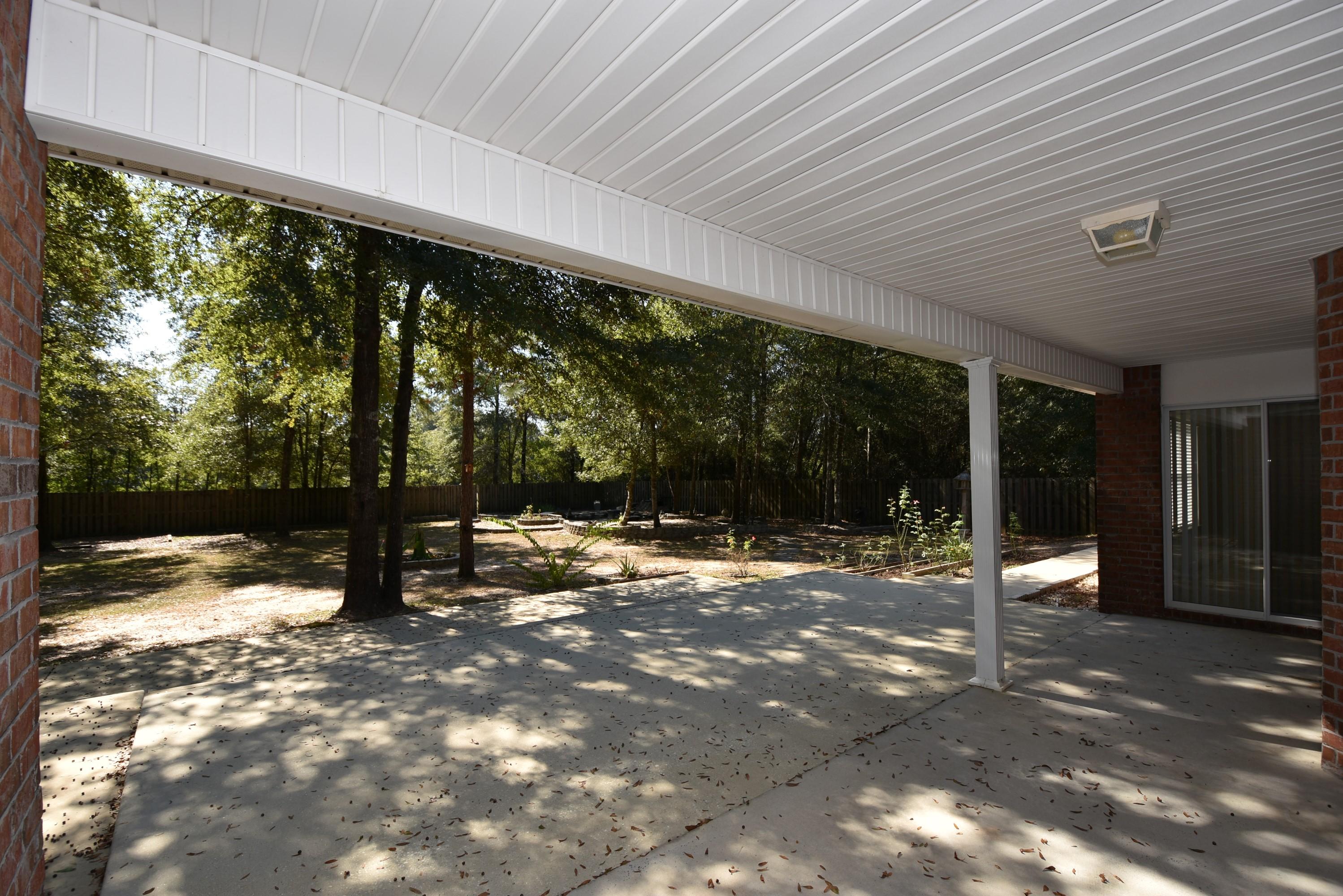 COUNTRYWOOD EST - Residential