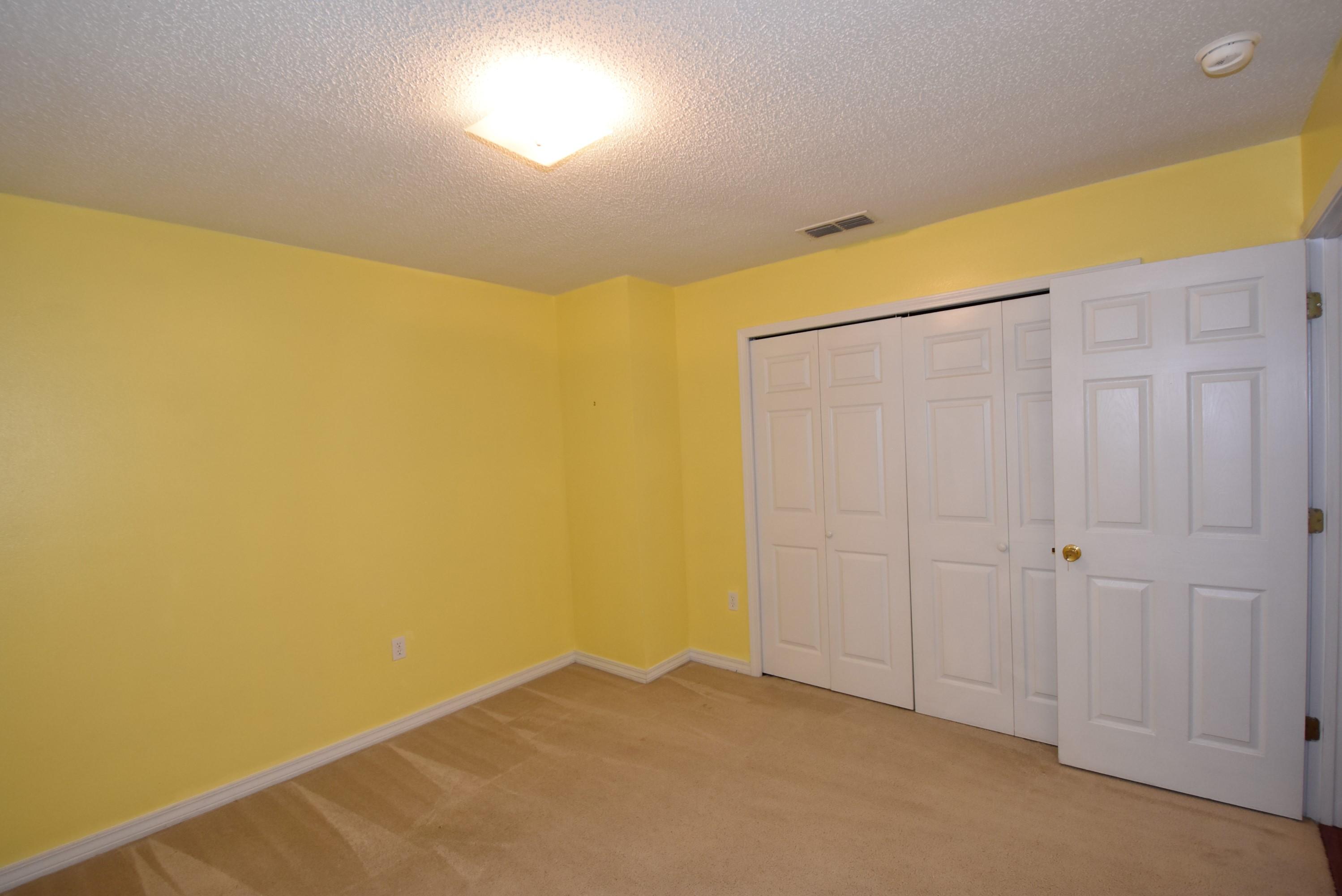 COUNTRYWOOD EST - Residential