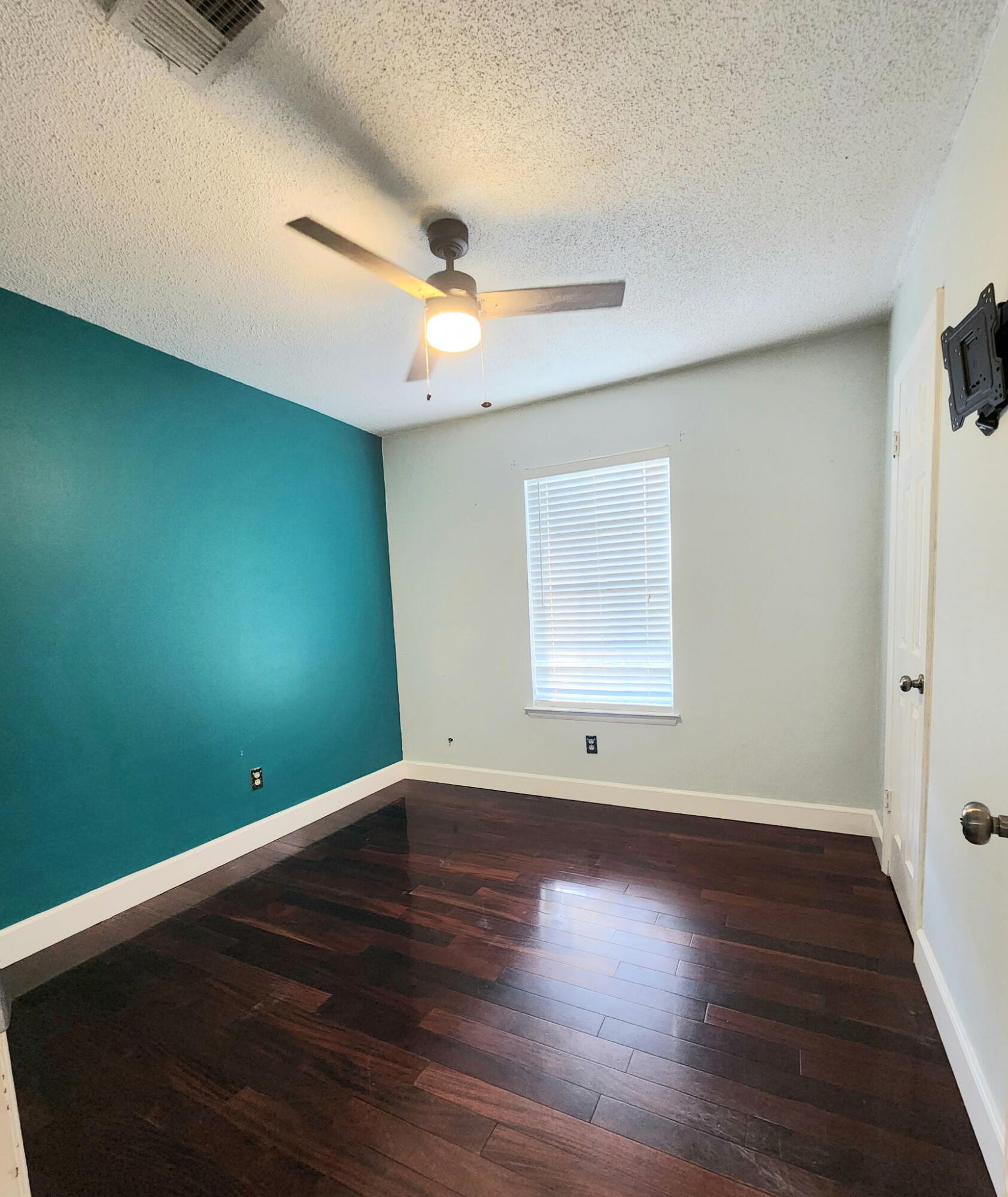 CIMARRON ESTATES - Residential