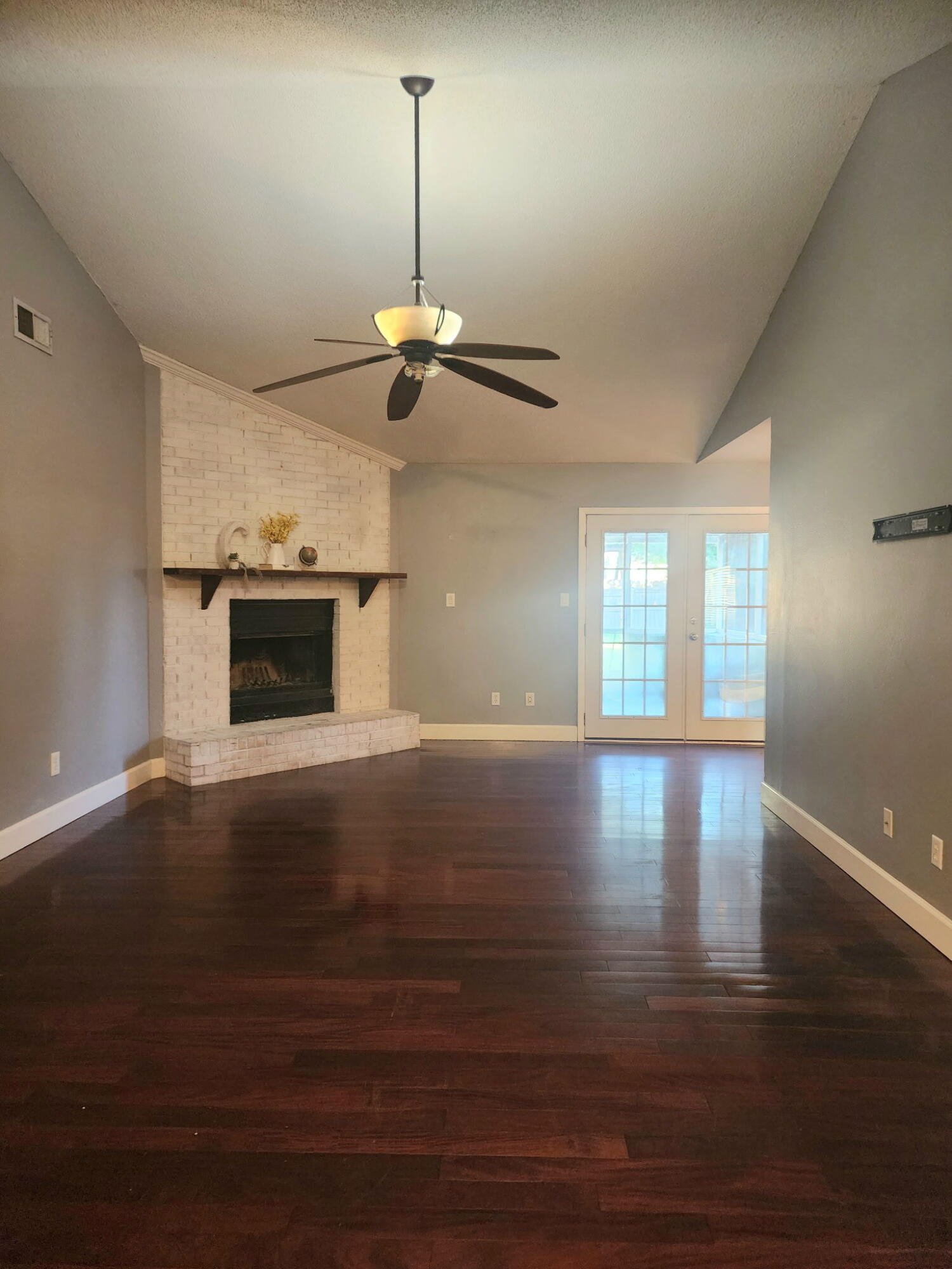 CIMARRON ESTATES - Residential