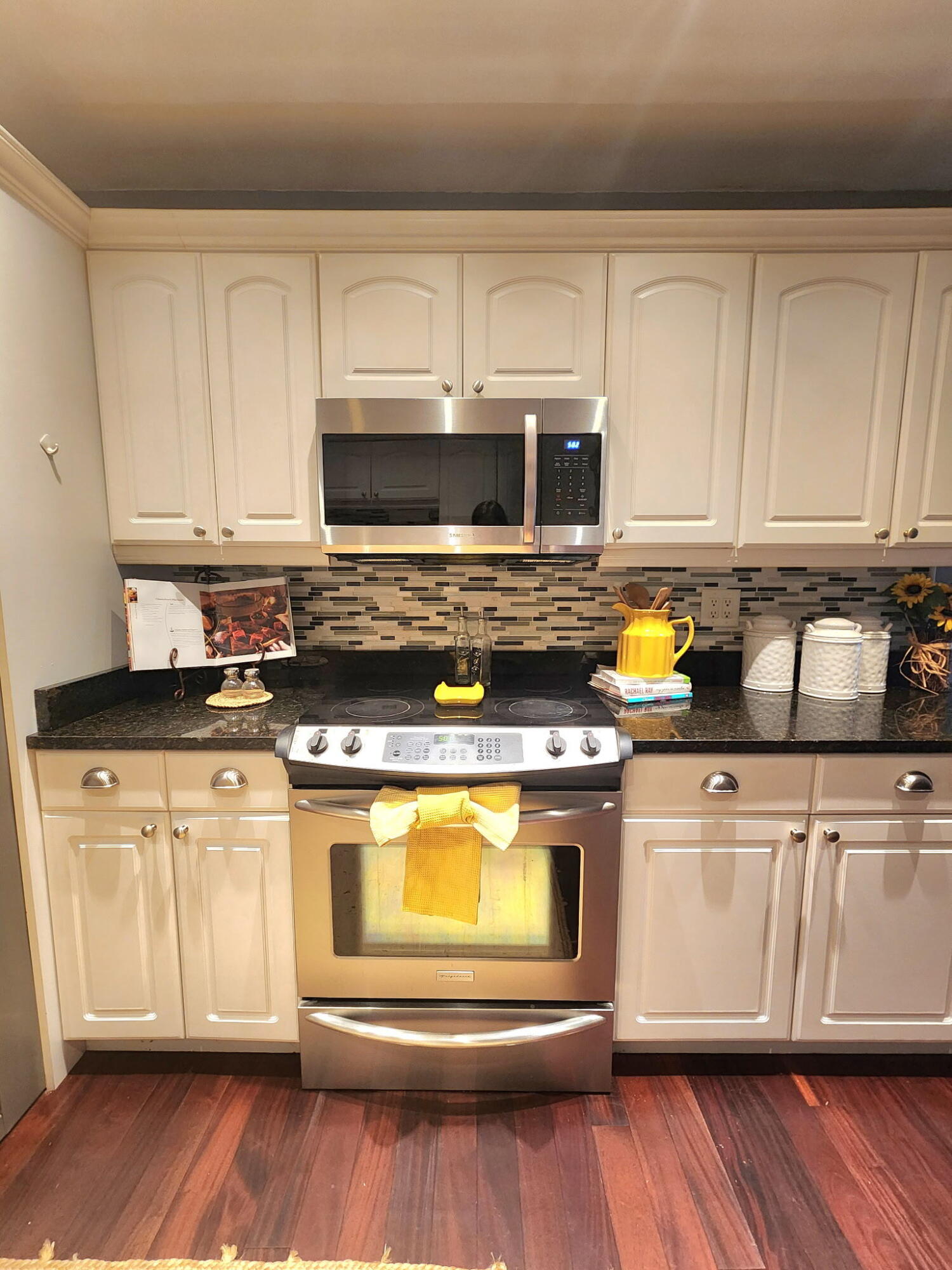 CIMARRON ESTATES - Residential