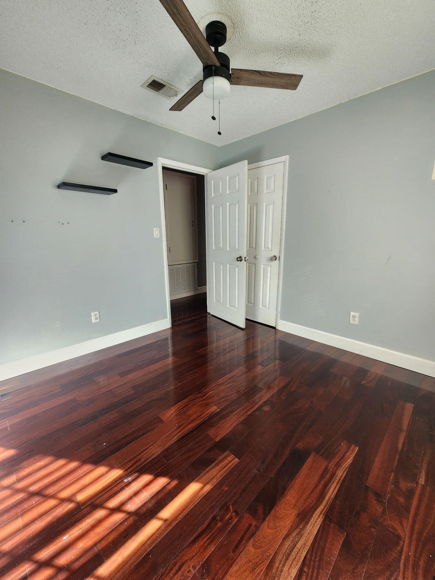 CIMARRON ESTATES - Residential