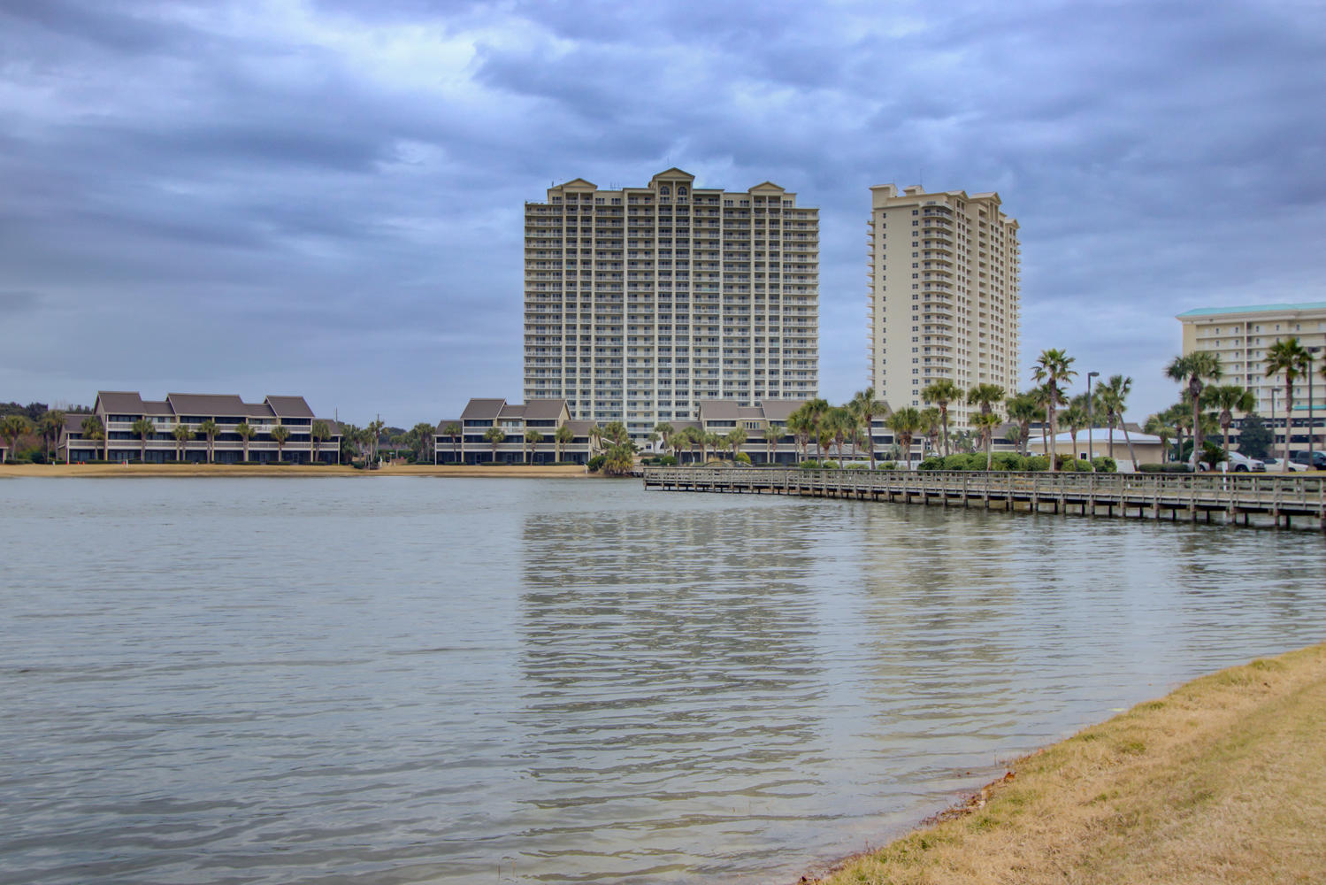 ARIEL DUNES - Residential