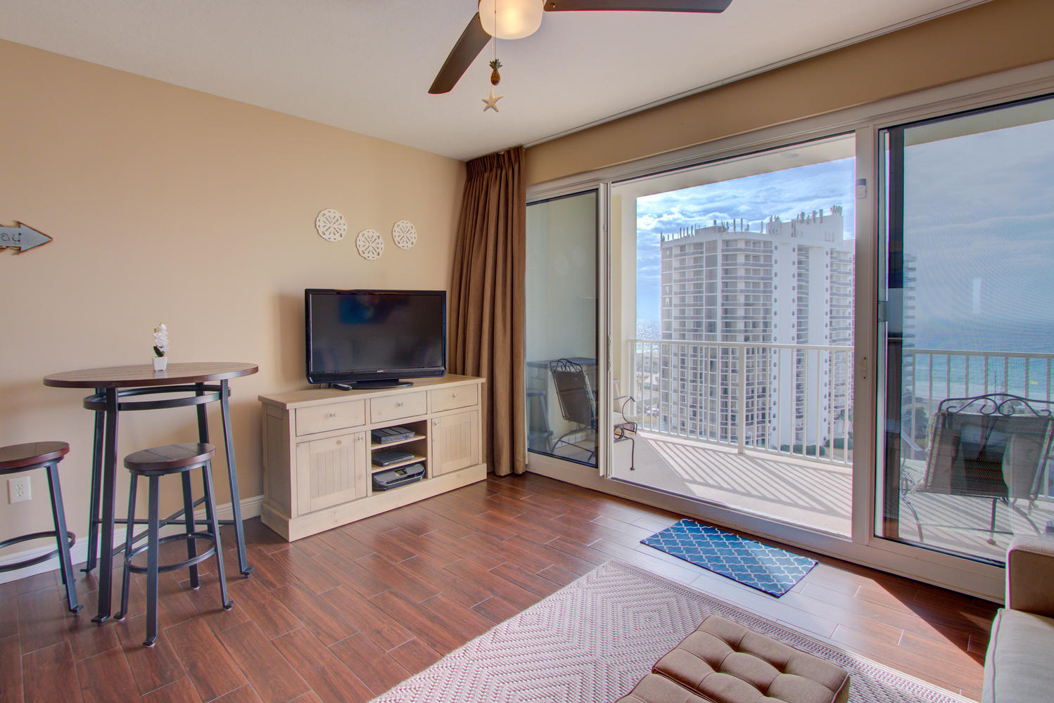 ARIEL DUNES - Residential