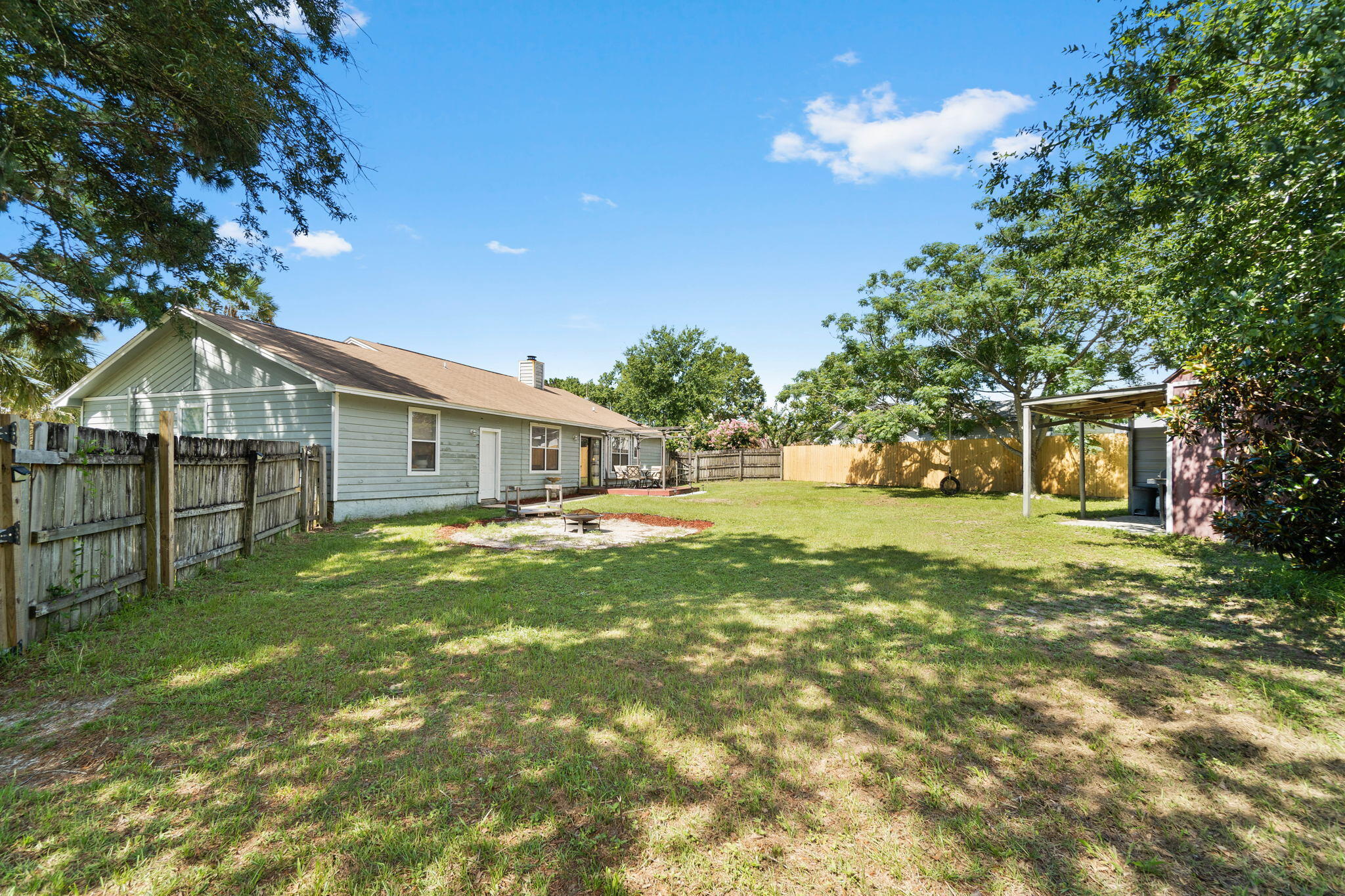 East Bay River/2nd - Residential