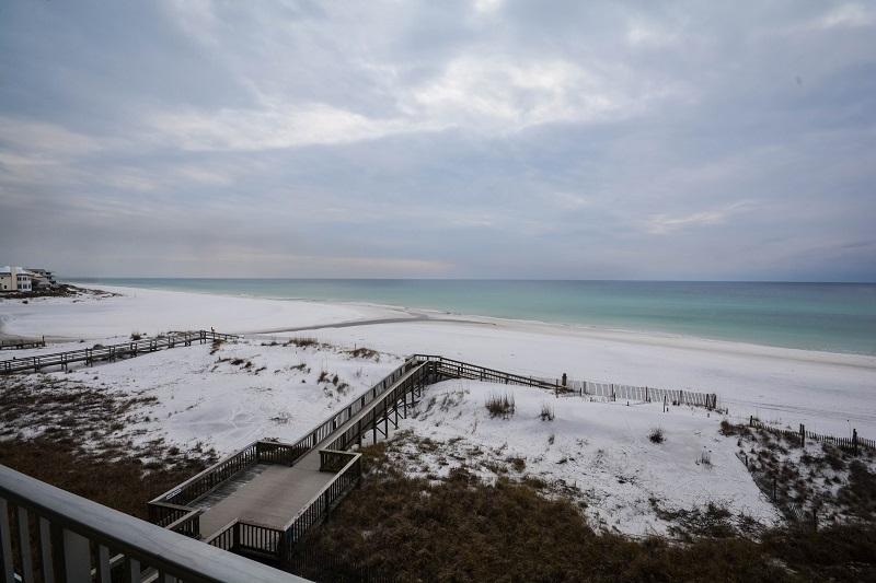 Commodore's Retreat - Residential