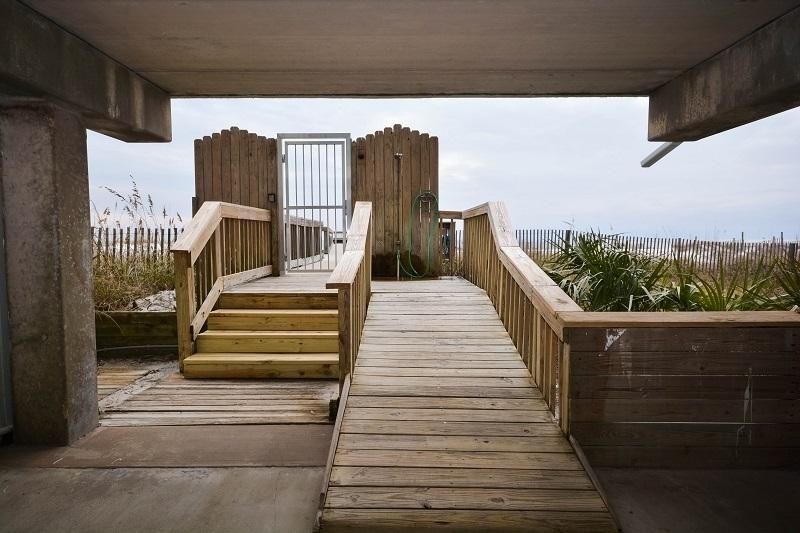 Commodore's Retreat - Residential