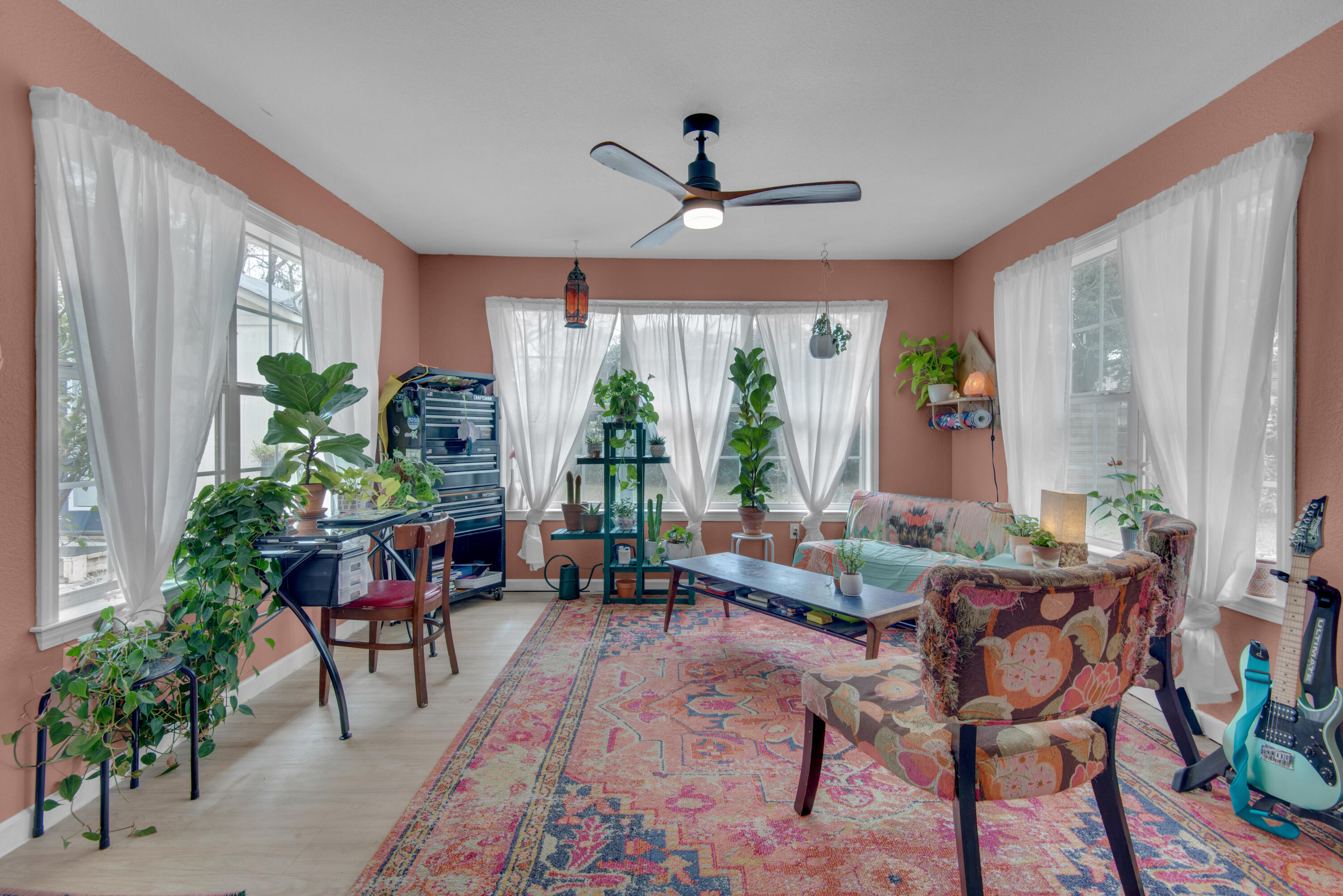 ELLIOTTS POINT 4TH ADDN - Residential