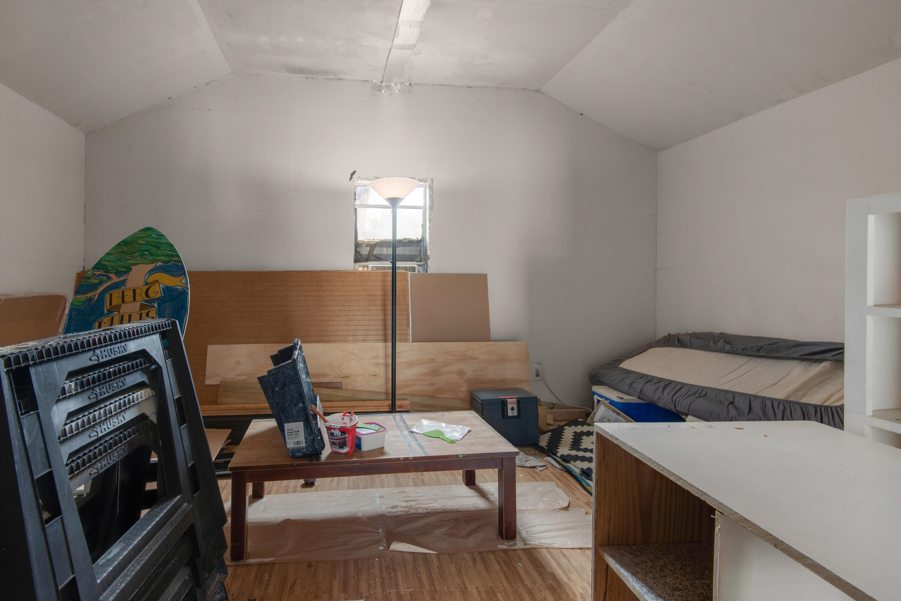 ELLIOTTS POINT 4TH ADDN - Residential