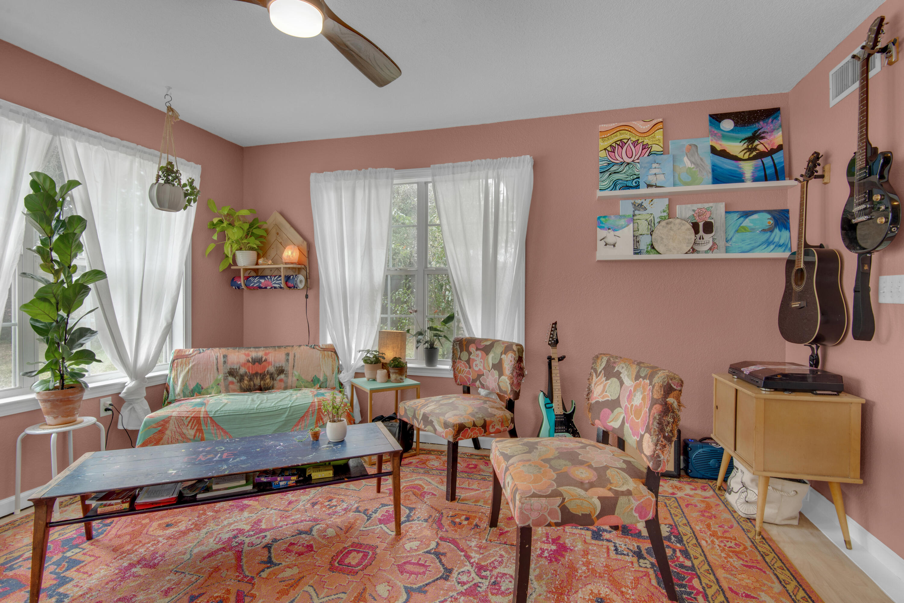 ELLIOTTS POINT 4TH ADDN - Residential