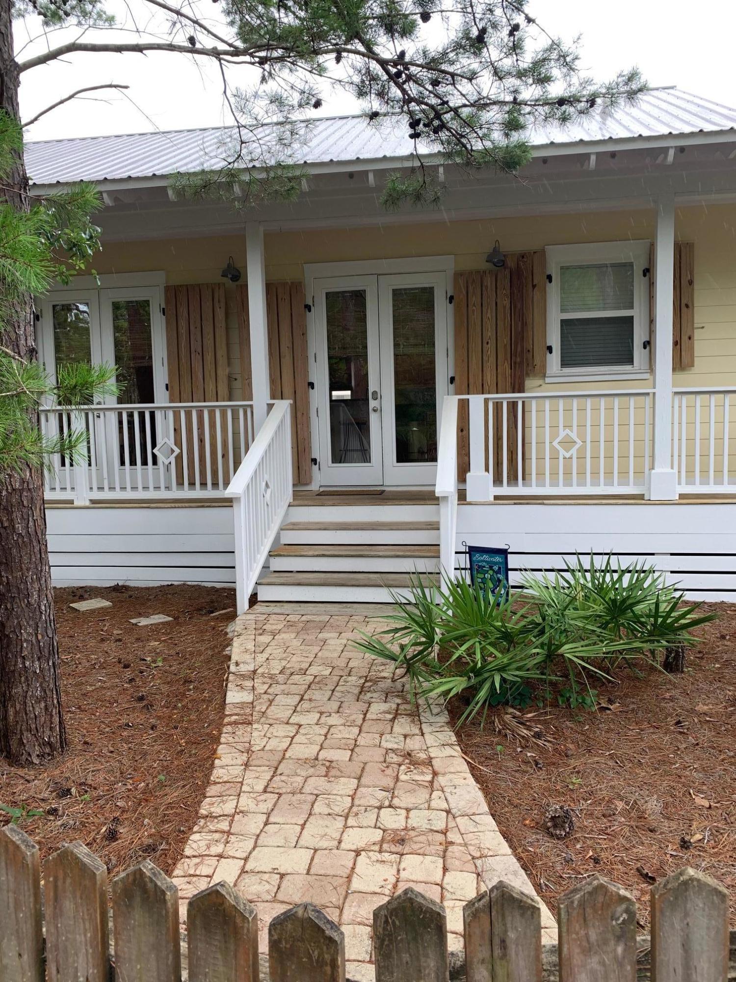 GULF SHORE MANOR - Residential