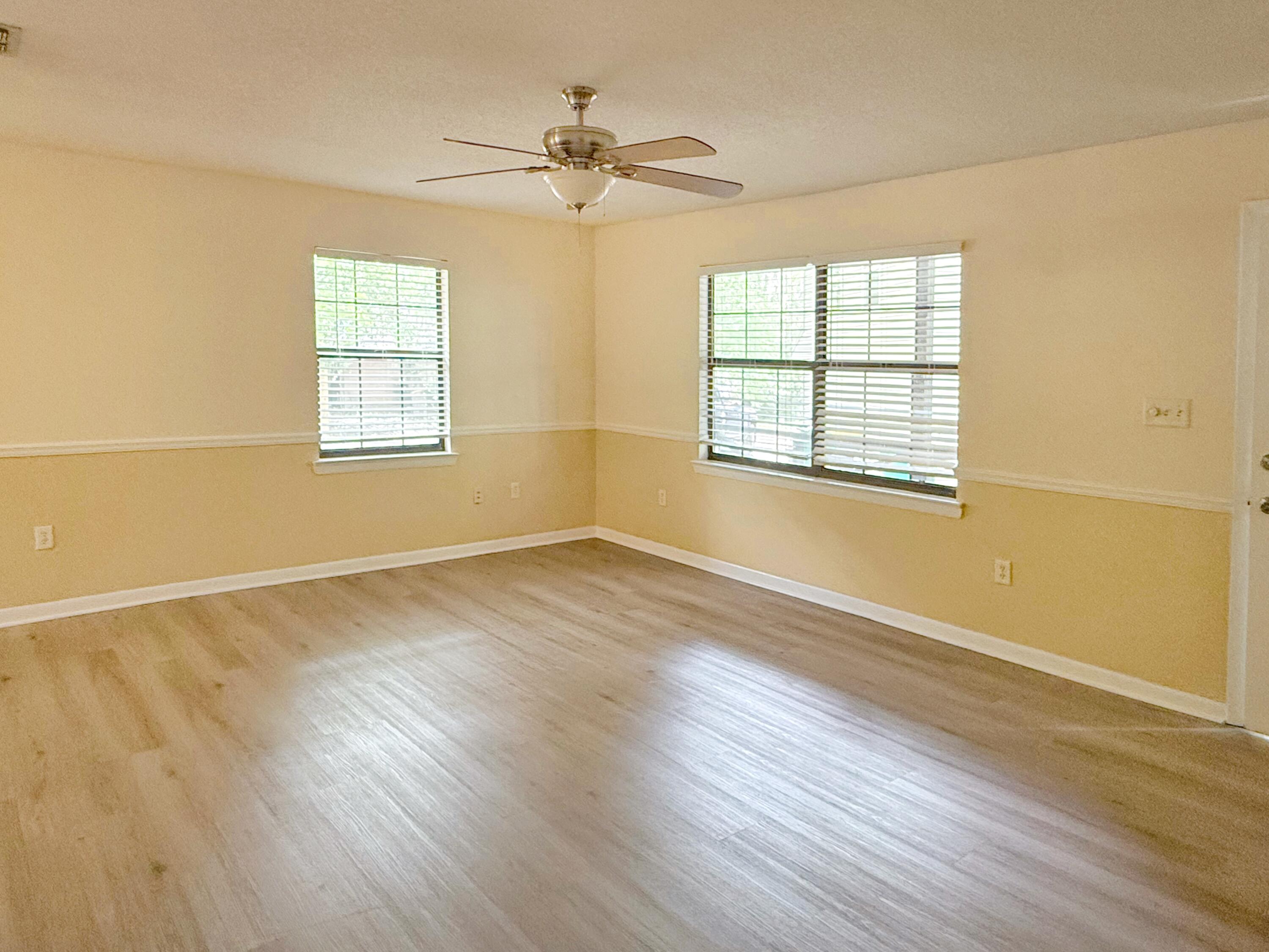 COLONY ESTATES - Residential Lease