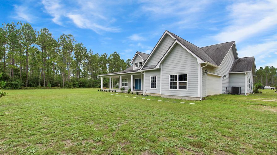 Have you been looking for a 3000+ sq foot custom built home on a 1.48 acre lot with no HOA, here it is!! This 3 bdrm 2.5 bath home has TWO additional bonus rooms - a 2nd floor 350+ sqft room that could be an office, game/play room, mancave or guest area; and a 1st floor bonus room that is big enough to be converted into a 4th bedroom. The spacious Master has an en suite master bathroom with a jetted tub and double vanities and a large walk in closet. The additional bedrooms are on the opposite of the house and share a jack and jill bathroom.  You will enjoy all of the extra storage in this home, double pantries, hallway closets and a large storage closet on the second floor. The kitchen island and breakfast nook will definitely be the gathering spot in this home. The laundry room is