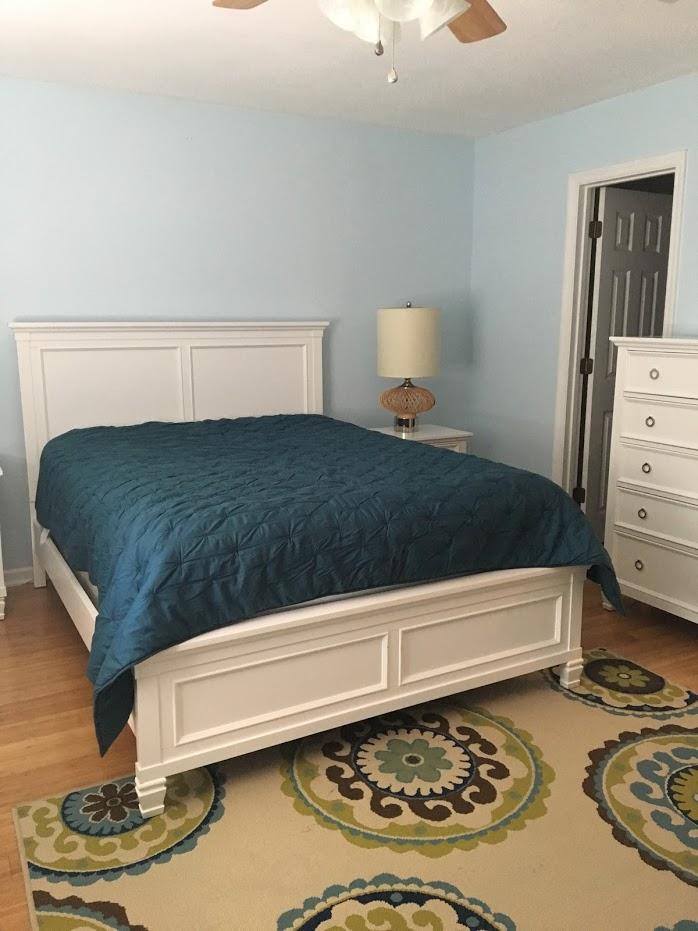 GARNIERS CAY T/H LOT 9 - Residential