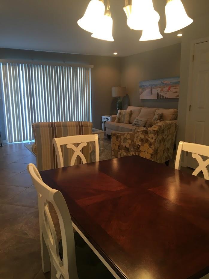 GARNIERS CAY T/H LOT 9 - Residential