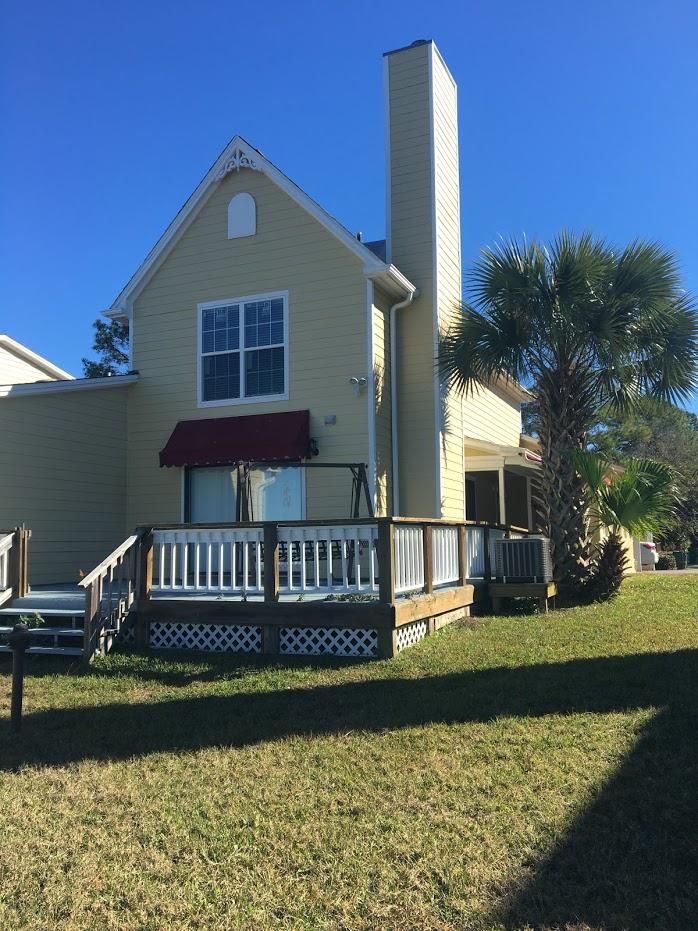 GARNIERS CAY T/H LOT 9 - Residential